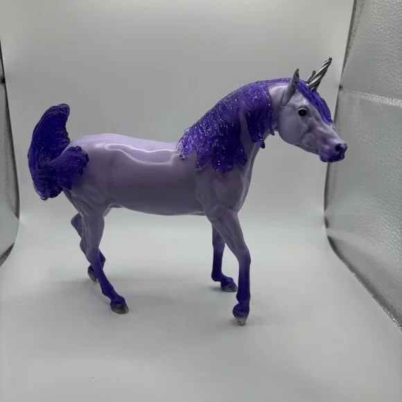 Breyer Celeste Purple Unicorn 2023 Paddock Pals Horse 6"x7" Figure - Picture 10 of 10